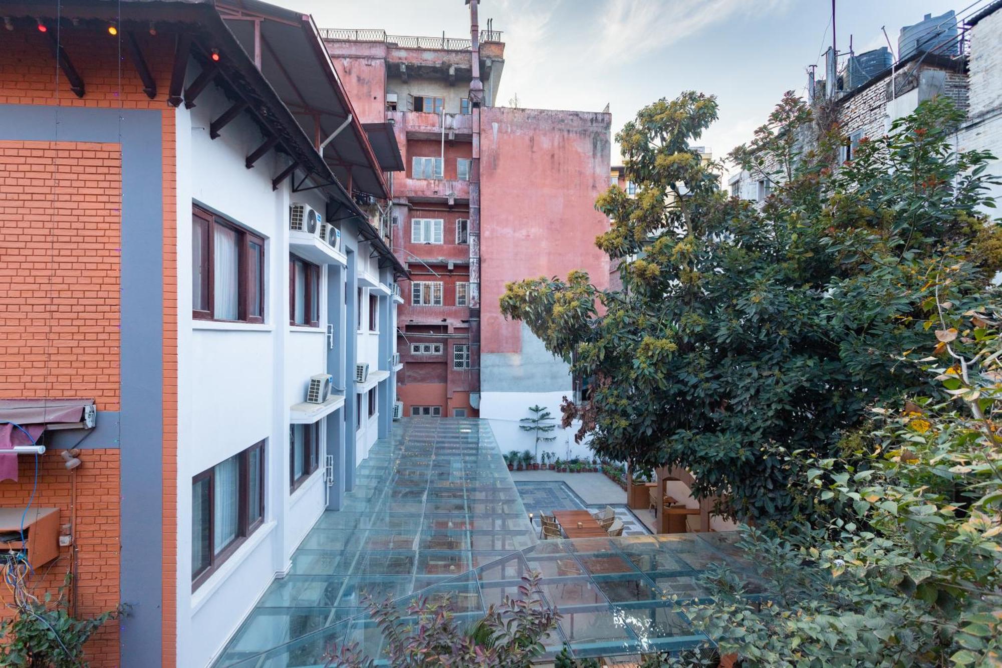 Aawas Boutique Hotel Katmandú Exterior foto